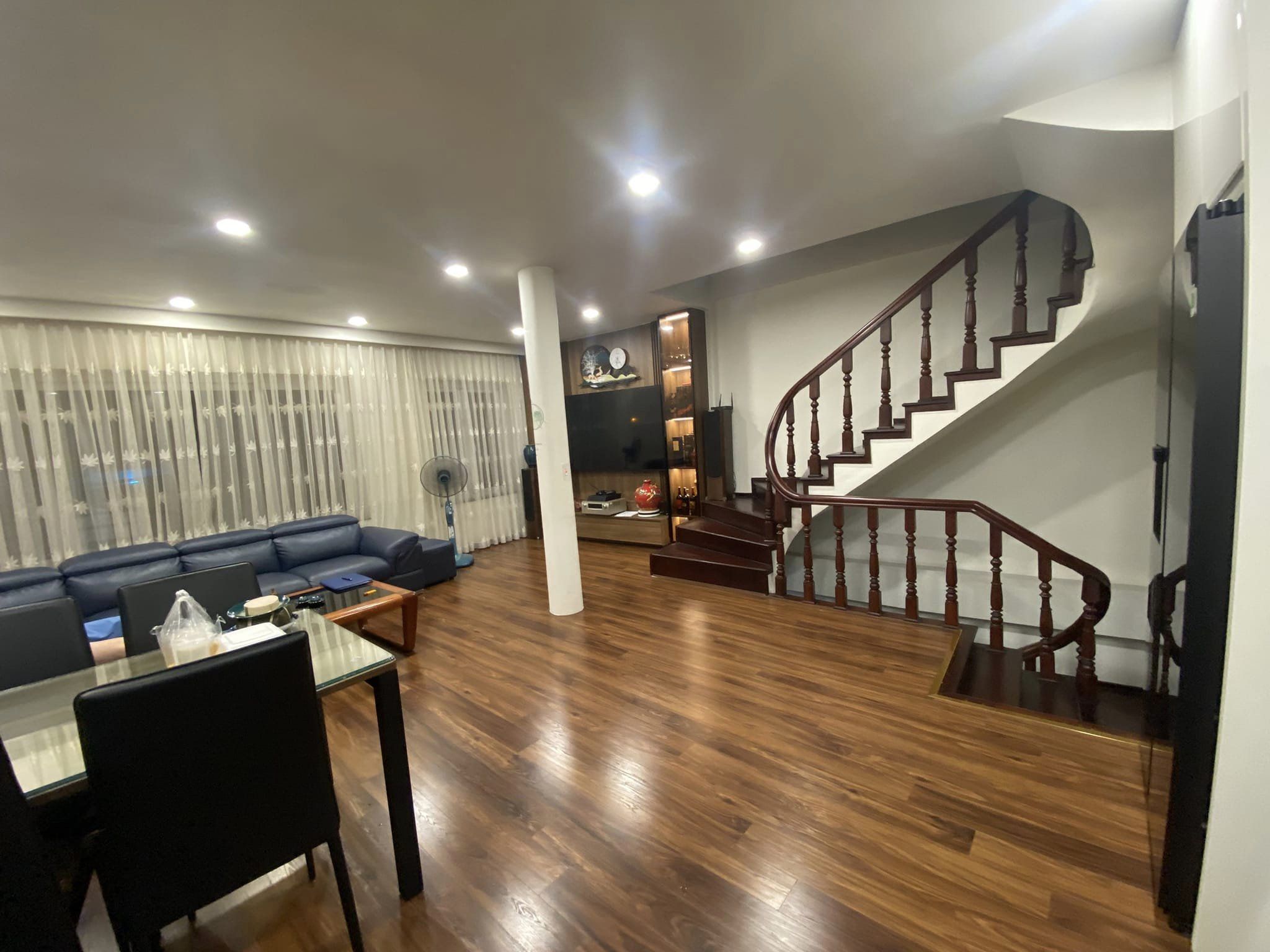 Bán nhà ĐÀO TẤN ô tô đỗ gần nhà 44m 3 tầng 7 tỷ