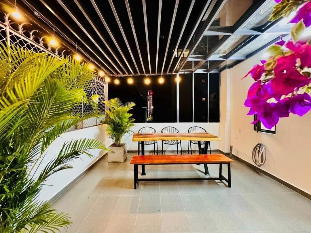 Bán Nhà Mới 3 Tầng-4pn-Sổ Hoàn Công-Tặng Nội Thất-Nhỉnh 6 Ty Q Bình Thạnh