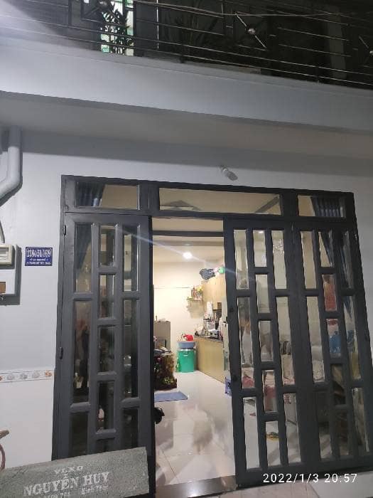 Nhà Song Hành, Trung Mỹ Tây, Quận 12, Ngang 4 dài 8m giá 2,3 tỷ