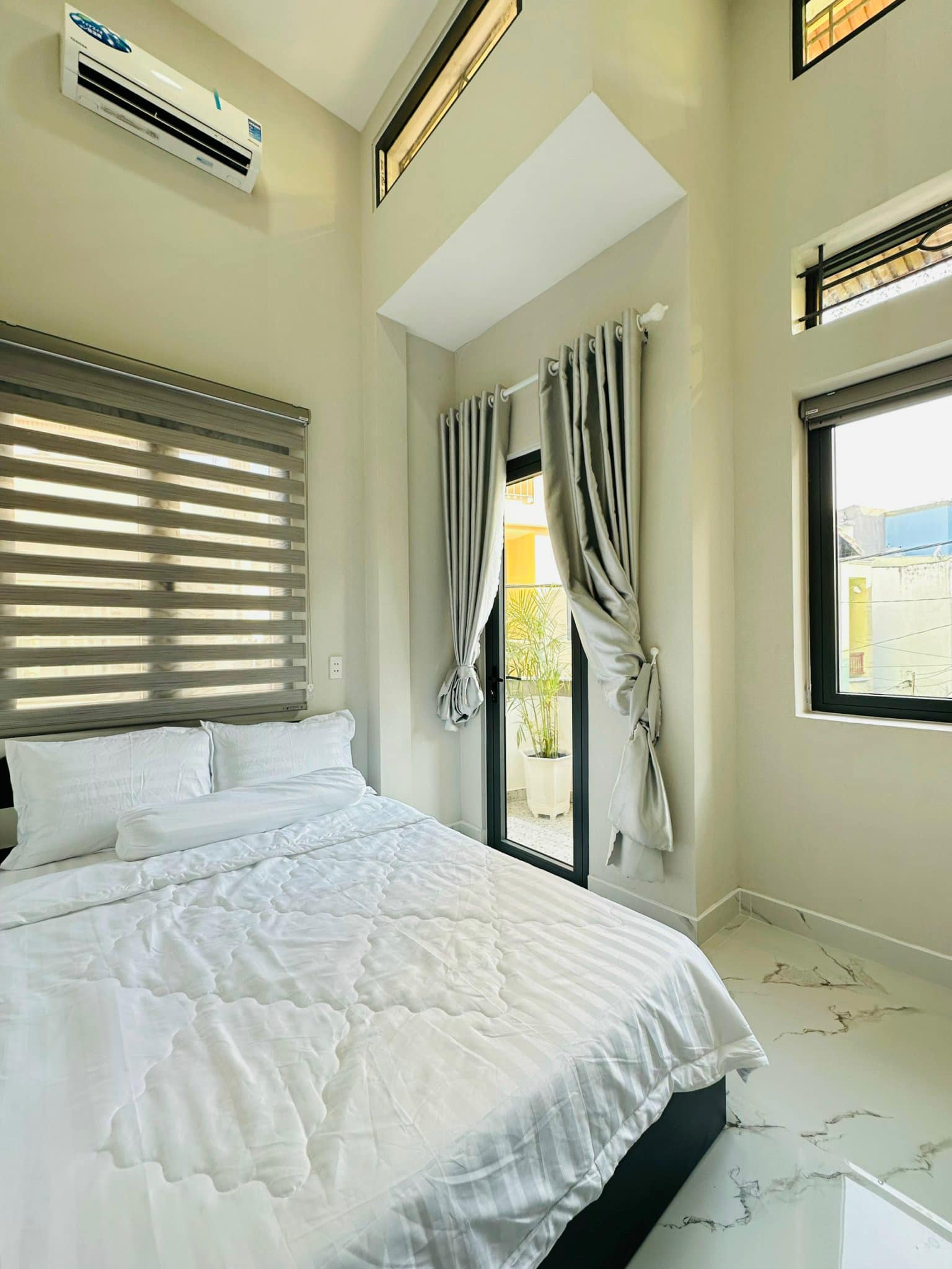 Bán nhà mới ngay trung tâm Gò Vấp, gần ngã 5. Gía 3 tỷ 950