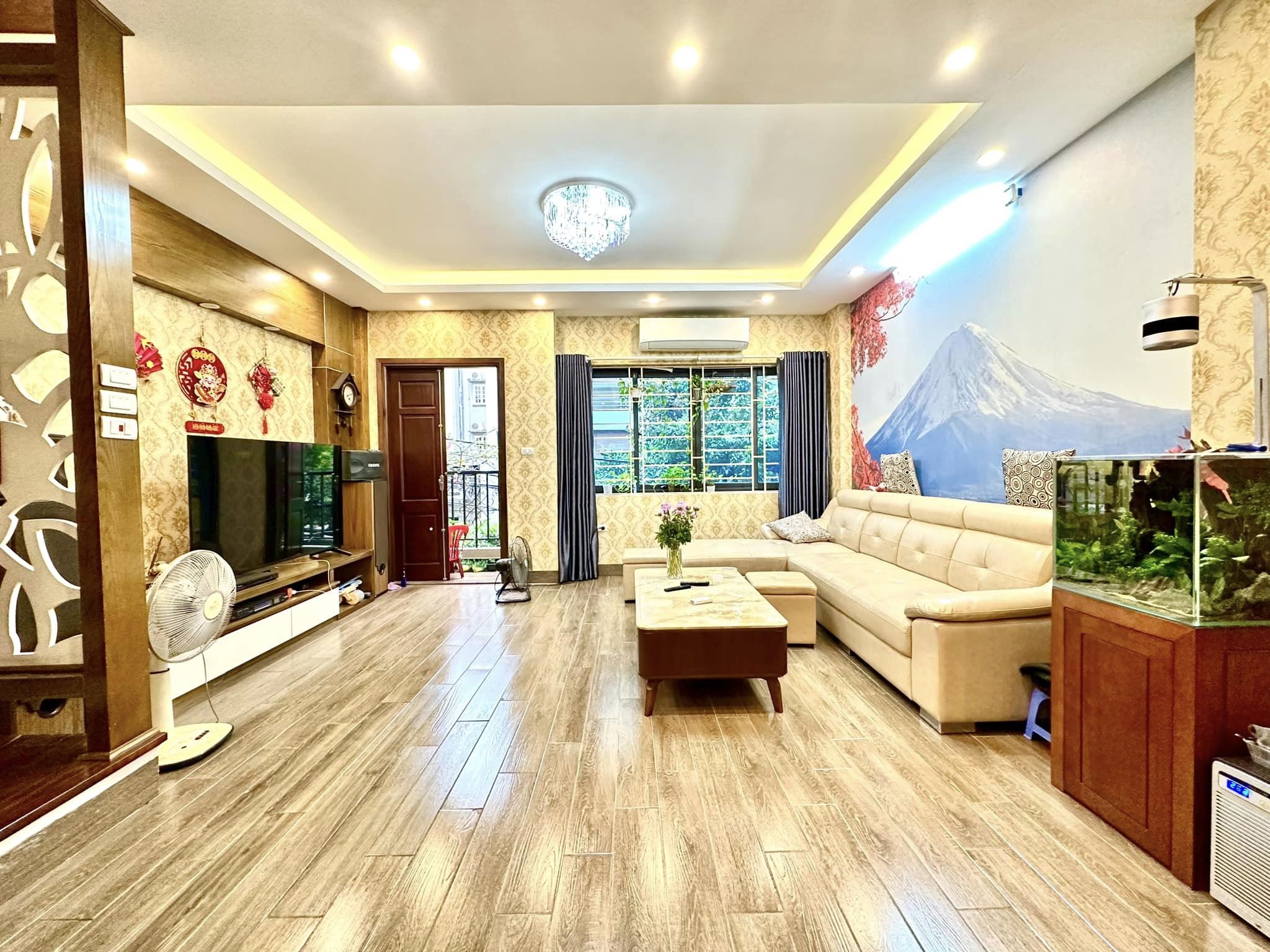 Bán nhà PHÂN LÔ, VỈA HÈ, ô tô tránh KD đa dạng VĂN CAO 46M 5 tầng 12 tỷ