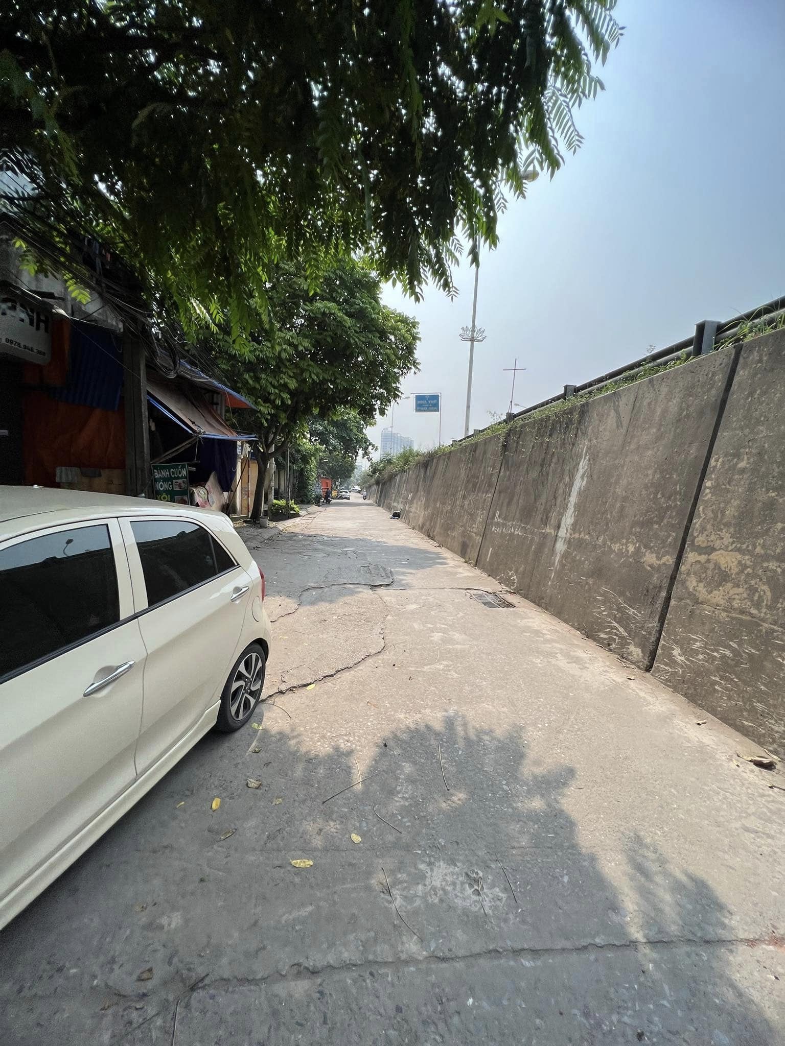 ĐẤT MẶT PHỐ, AN DƯƠNG VƯƠNG, TÂY HỒ-KD-GARA-VỈA HÈ: 48/65M, MT 3,7M, GIÁ 8 TỶ.