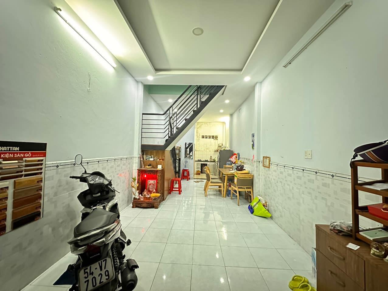 Lê Đức Thọ nhà 2 tầng - DT 38.4 m2 giá chỉ 3.2 tỷ - P16, Gò Vấp chốt gấp