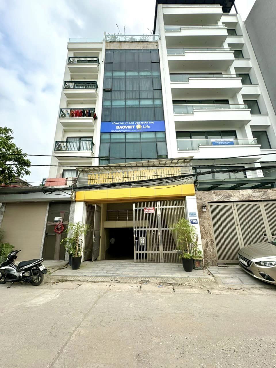 Bán Gấp! Tòa Nhà Mặt Phố An Dương Vương 178m x 8T x Mt 6.2m. Giá 38 tỷ.