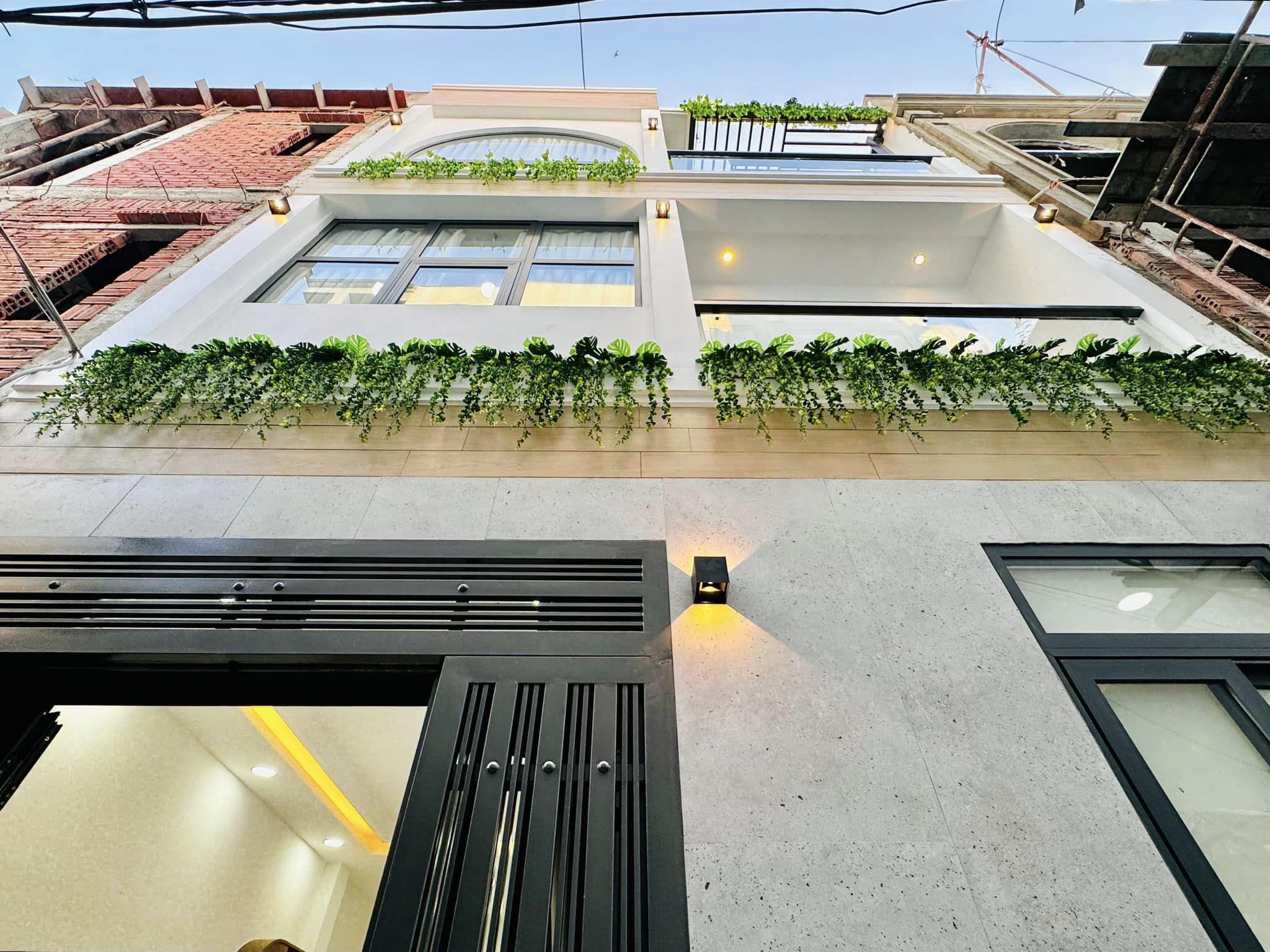 SIÊU PHẨM - HẺM 193 LÊ ĐỨC THỌ - P17 - 3 TẦNG BTCT. 36M2 NGANG KHỦNG 6M. GIÁ NHỈNH 5 TỶ.