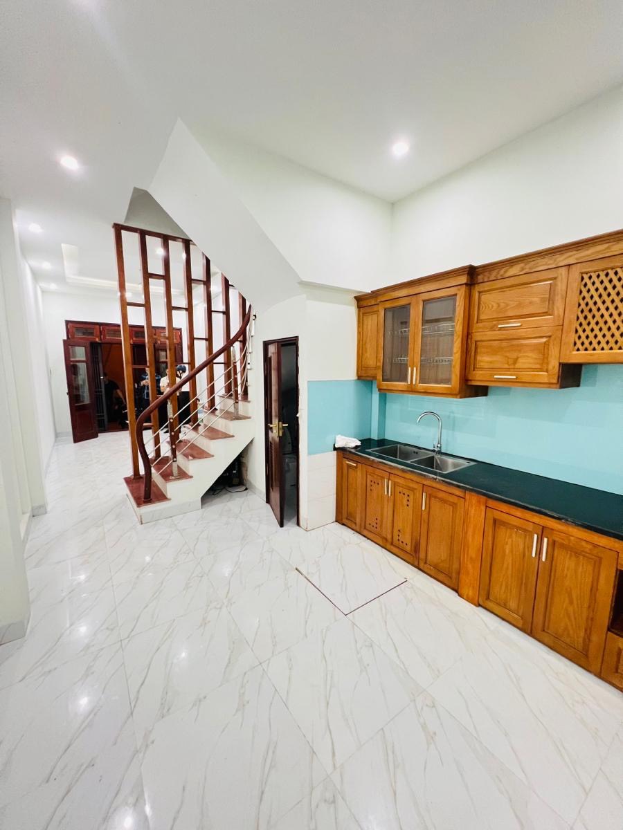 Bán Nhà Cầu Giấy,Lô Góc,CCMN,KD Online, 45m2 x 4T,Giá 6,9 Tỷ-0846859786