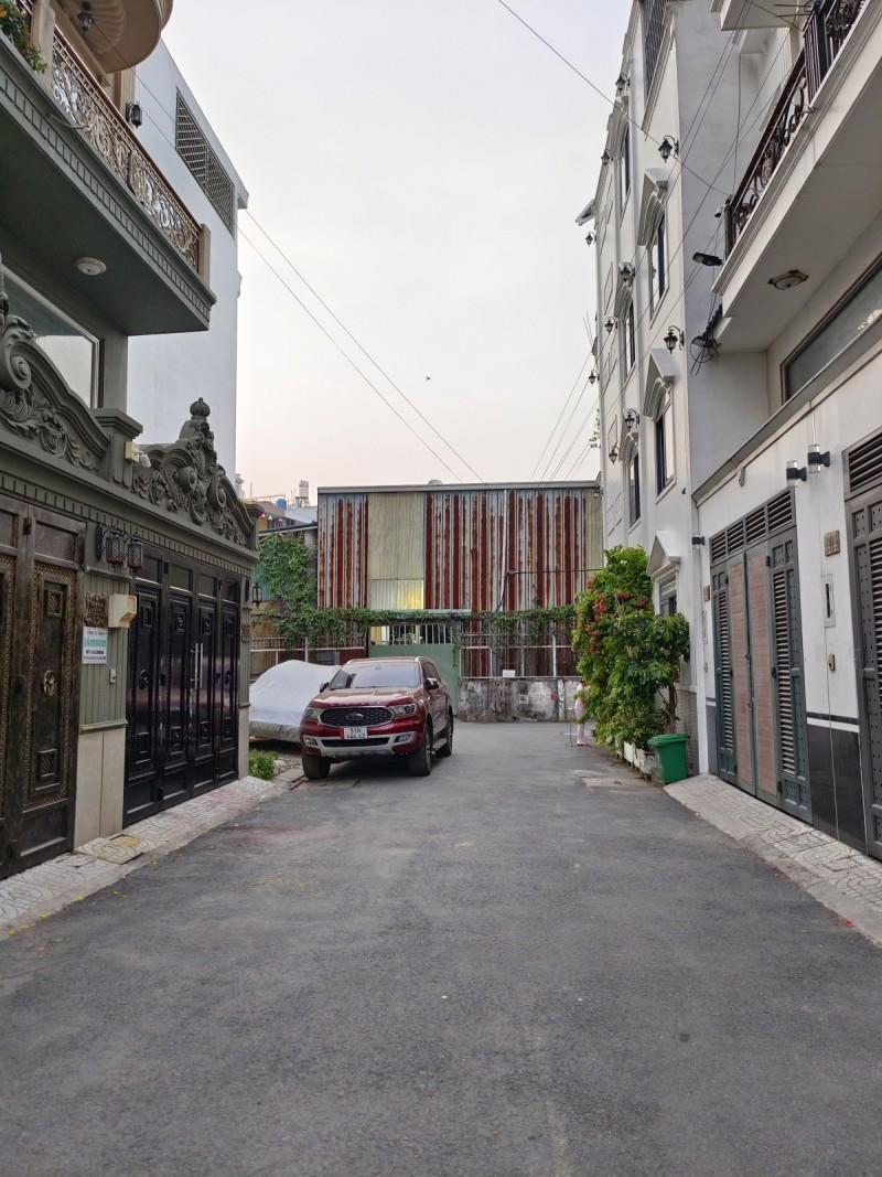 NHÀ ĐẸP -- KHU PHÂN LÔ -- 5 LẦU - 4 PHÒNG NGỦ -- HẺM XE TĂNG -- GIÁ GIẢM 1 TỶ 5 CHỈ CÒN 6.7 TỶ.