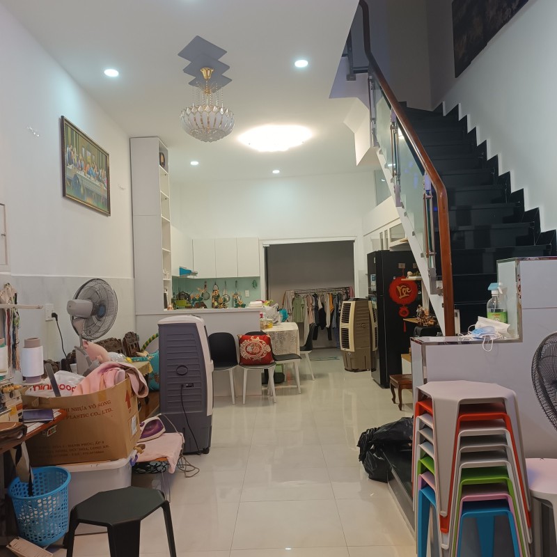 Đường số x - LINH TRUNG ❌ HẺM XE HƠI CHỈ 3 TỶ 4 không có căn thứ 2. - Diện tích 60m2 ngang 4 dài 15m - Sổ hồng