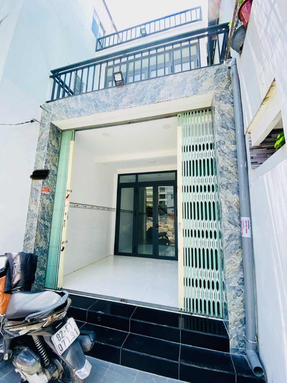 SÁT MẶT TIỀN HUỲNH TẤN PHÁT TÂN THUẬN ĐÔNG Q7, 73M2 NỞ HẬU L 9,5M , 4PN 4WC 5,9 TỶ