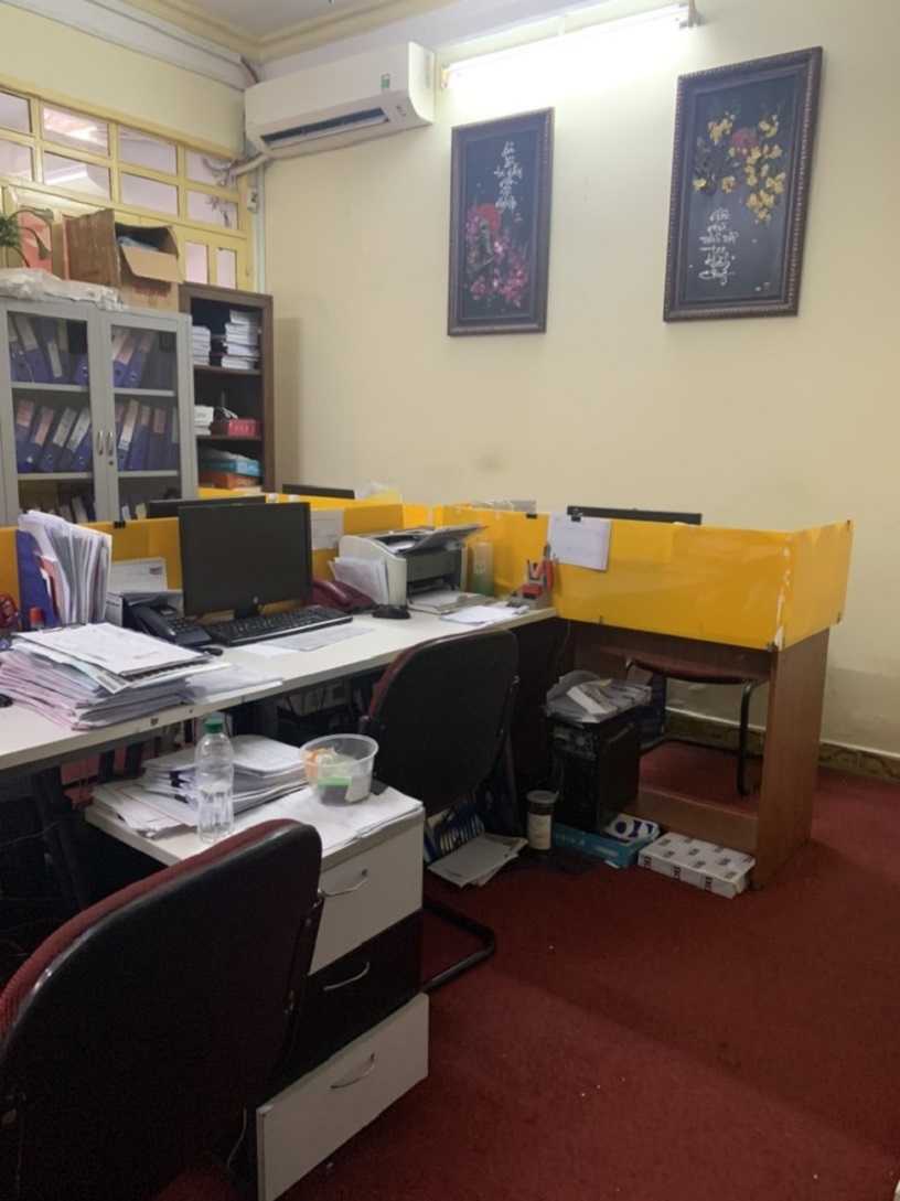 Bán nhà hẻm xe tải gần Nguyễn Thái Bình, Tân Bình, 3 tầng, 4.5x18, cực VIP, giá rẻ