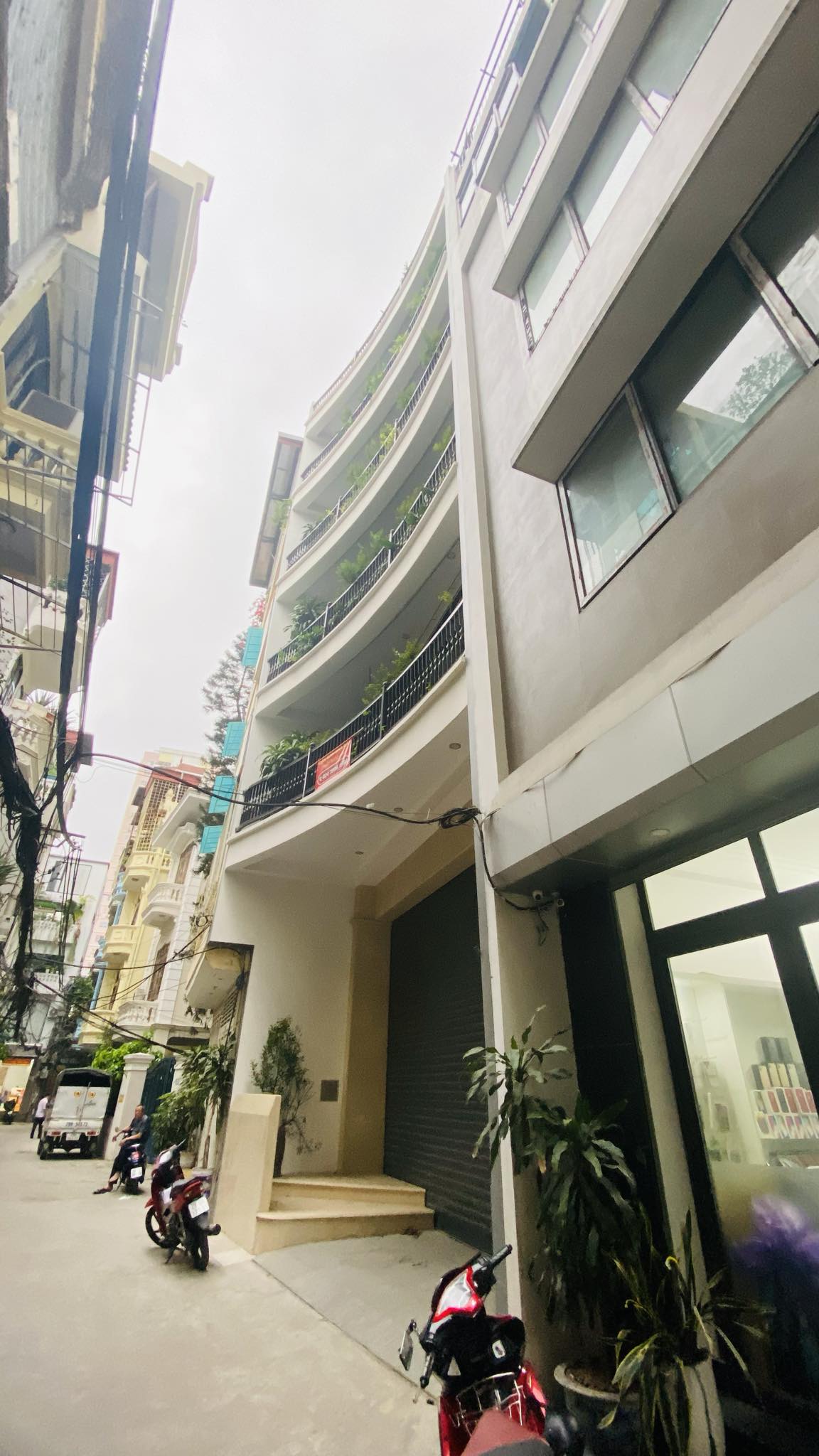 Tòa Văn Phòng Thái Hà 230M2 10 Tầng 1 Hầm MT 7M 63 Tỷ– Kinh Doanh Ô TÔ Tránh