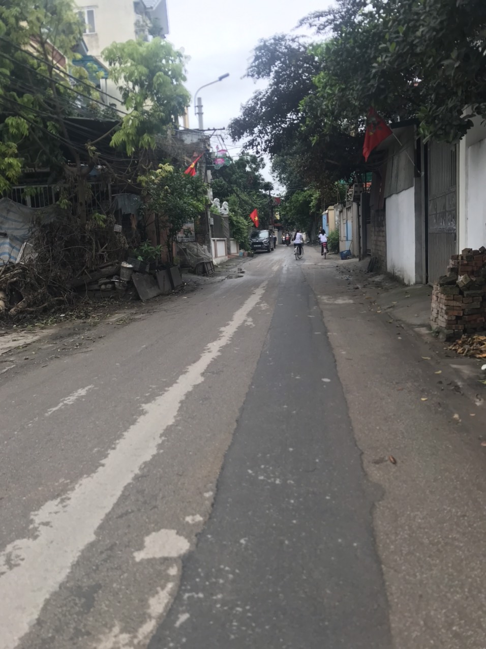 Bán 2 mảnh đất đấu giá 77m2 và 85m2 tại Việt Hùng, Đông Anh, Hà Nội. Mặt tiền 5m Đường rộng oto tránh,có vỉa hè 2m