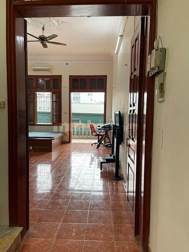 Cho thuê phòng, căn hộ khép kín, nhà cấp 4 ngõ 279 Đội Cấn và 189 Hoàng Hoa Thám