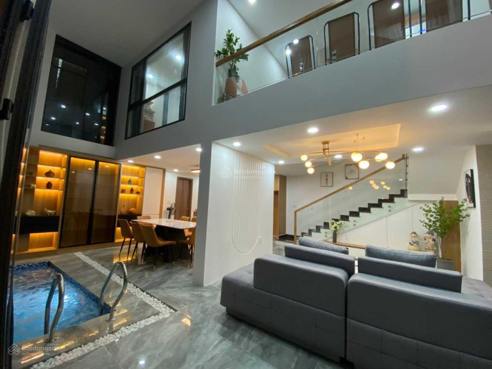 Ngộp ngân hàng 8tỷ giảm mạnh còn 10,5 tỷ bán nhanh nhà siêu đẹp 8x10m HXH Lê Quang Định, Bình Thạnh