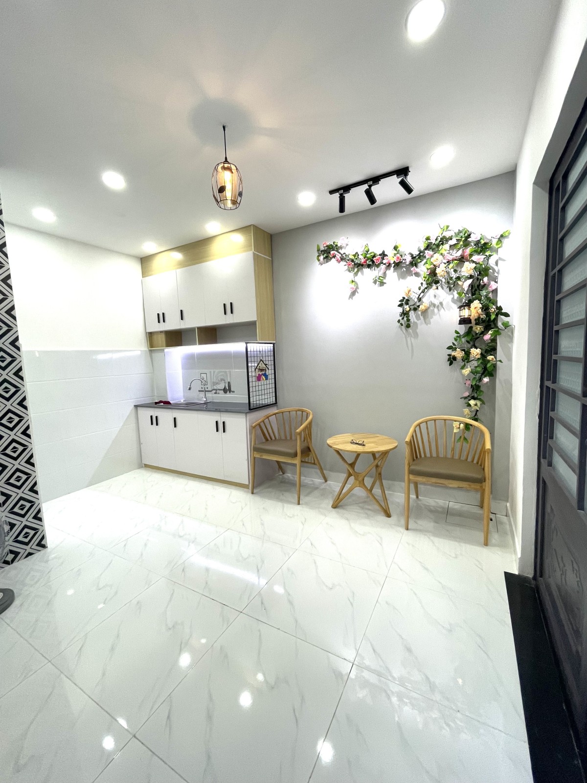 Nhà Hẻm 6M Lê Thúc Hoạch Tân Phú, 3 Tầng, Nhà Mới Ở Ngay Chỉ 2 Tỷ