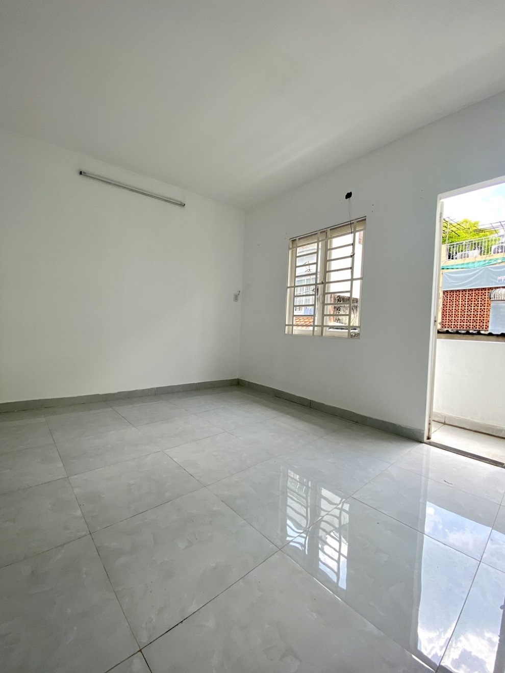 Bán nhà HXH Tân Hóa, Quận 11, 4x14, 3PN, cực ngon, chỉ 5 tỷ X