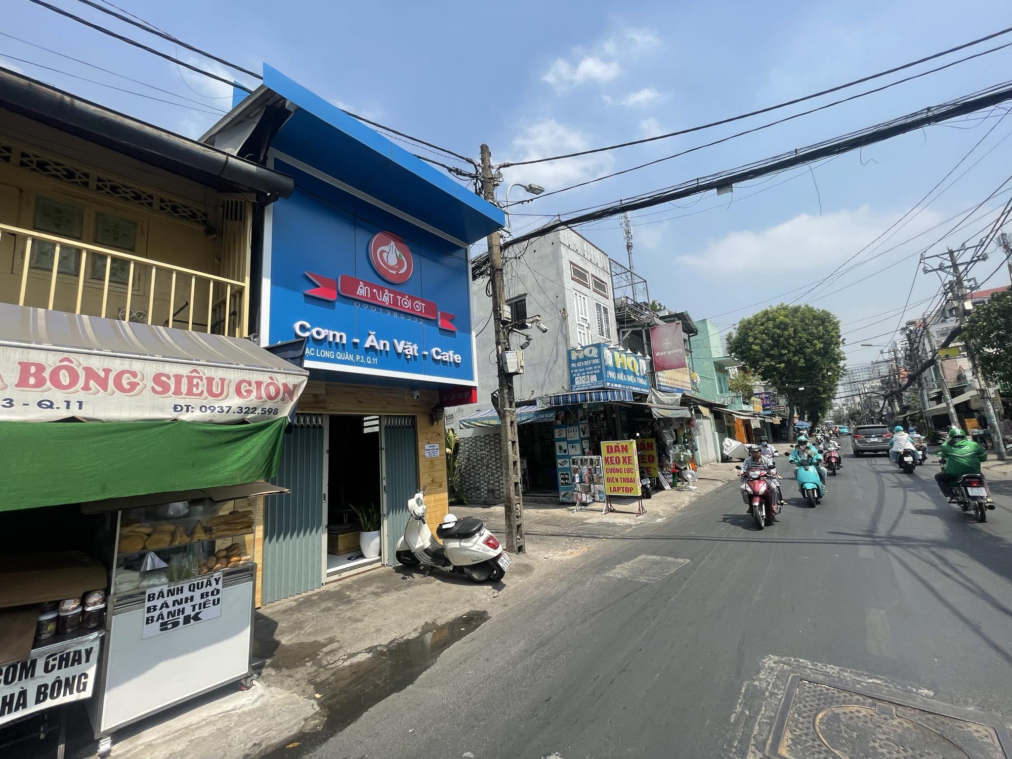 Quận Tân Bình : Sang Quán Coffee Góc 2 MT vị trí đẹp, MT đường lớn sầm uất, Sđt : 0901385332 Chị Hiền