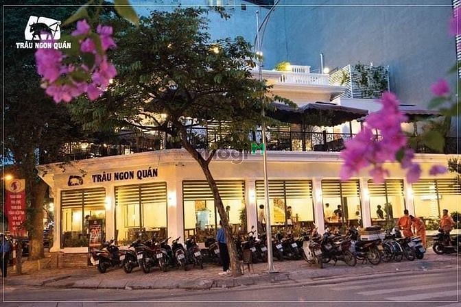 Cho thuê nhà Mặt phố Minh Khai DT 250m²x2 tầng,MT 20m,Giá:150tr/tháng