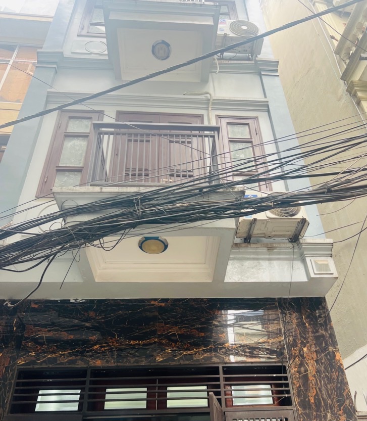 MỸ ĐÌNH – NHÀ ĐẸP PHÂN LÔ, DÂN XÂY - Ô TÔ ĐỖ CỬA - THOÁNG TRƯỚC SAU - GẦN PHỐ - 40M2, 6 TỶ