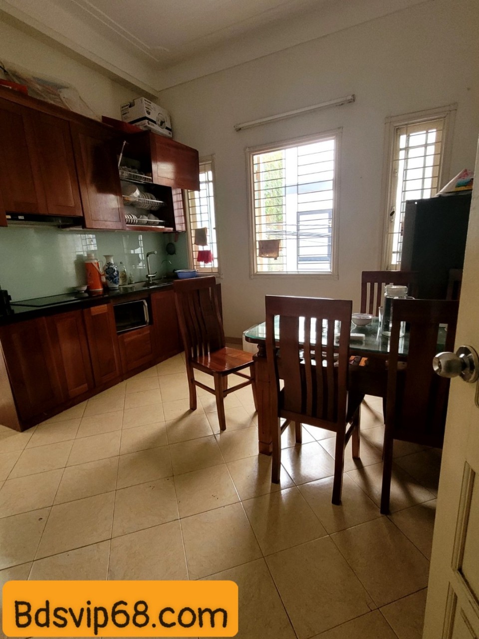 Bán nhà phố Yên Lãng, Đống Đa, siêu phẩm vị trí, lô góc, ô tô, 40m2 5 tầng giá 12.2 tỷ