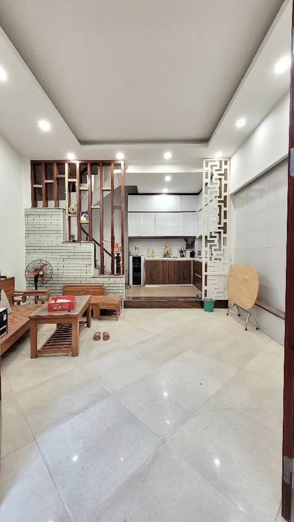 Cho thuê Nhà Ngõ 72 Minh Khai, DT 30m x 4 tầng, 11.5 Triệu (CTL), 0375005838