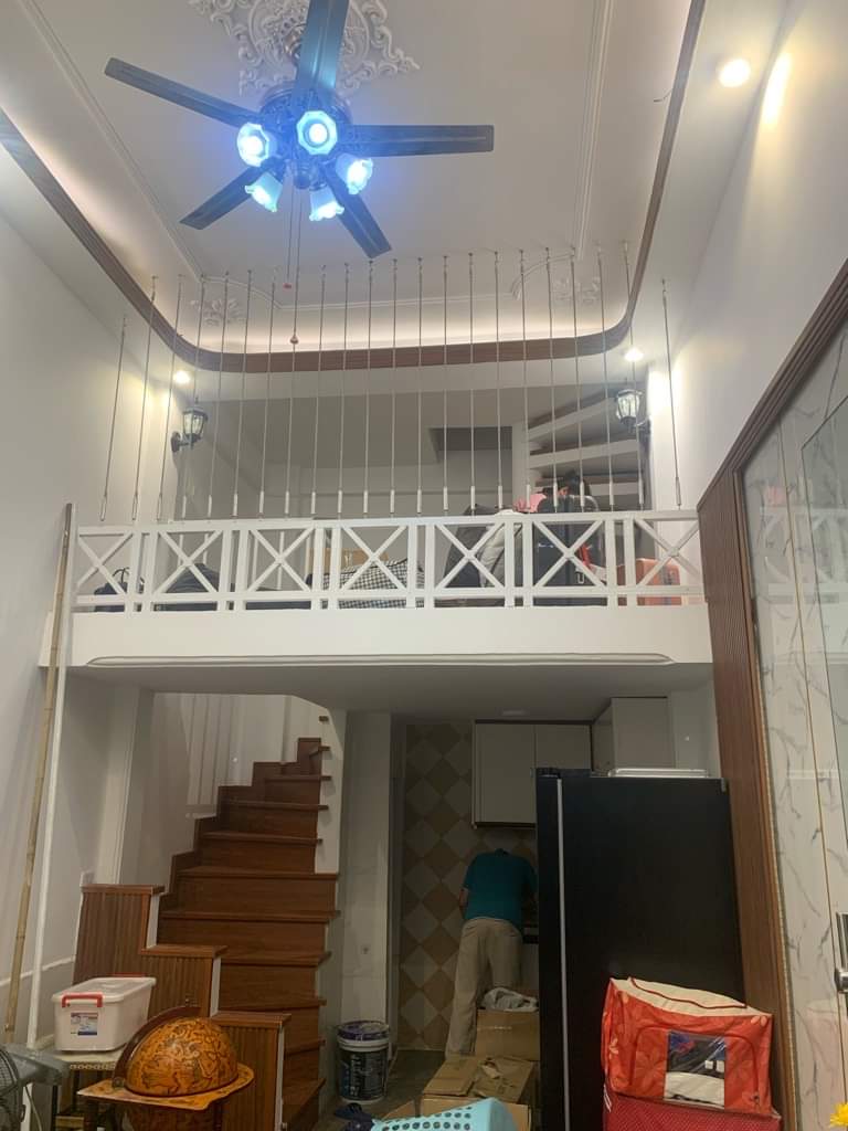 BÁN NHÀ GIẢNG VÕ,QUẬN ĐỐNG ĐA,DT22M2×6T,MT3.3M,GIÁ 5.2TỶ,NHÀ ĐẸP, FULL ĐỒ ,Ở NGAY