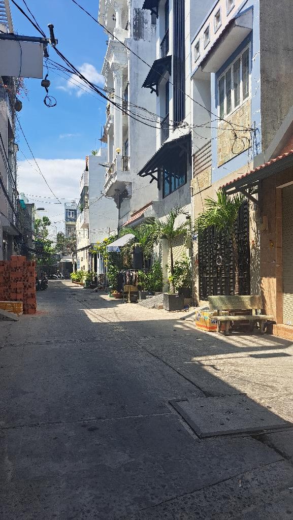 Nhà hẻm ô tô, Đường số 4, BHH A Bình Tân 48m2, 2 tầng, 4 x 12, 4.3 tỷ