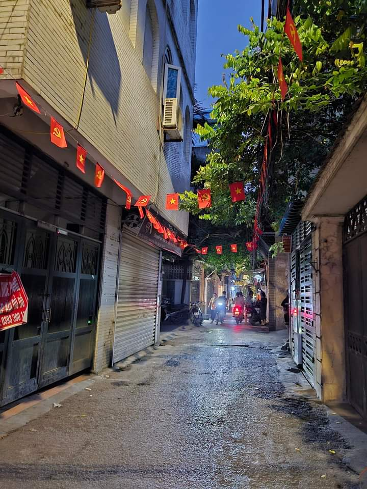 NHÀ 3 TẦNG PHỐ HOÀNG HOA THÁM Ô TÔ – LÔ GÓC – KINH DOANH – 50M - MT 7.9M – 6.9 TỶ