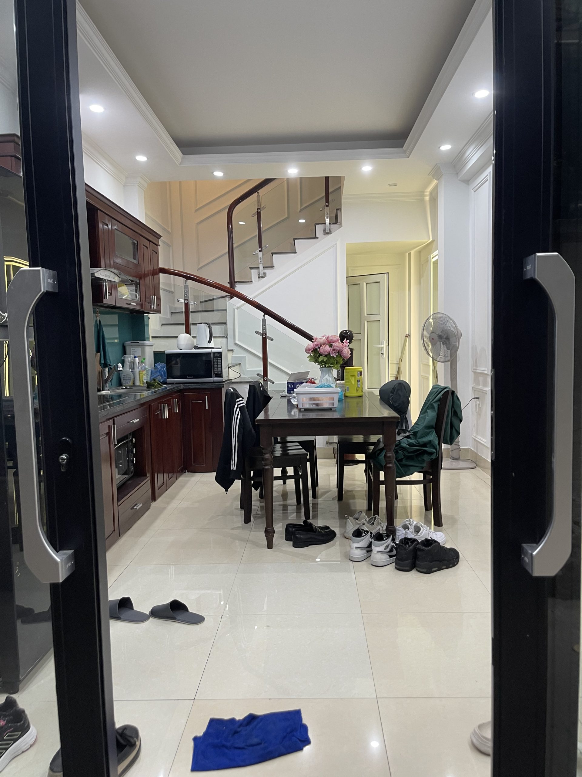 Bán nhà Đặng Tiến Đông, trung tâm Đống Đa, khu vực đông dân cư