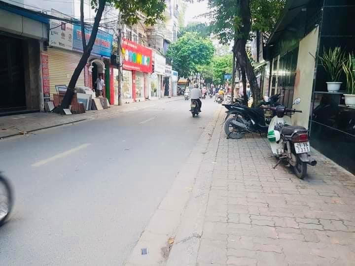 Nhà mặt phố Nguyễn Ngọc Nại - Q. Thanh Xuân 168m2, 5 tầng, MT 8m, Giá 55 tỷ