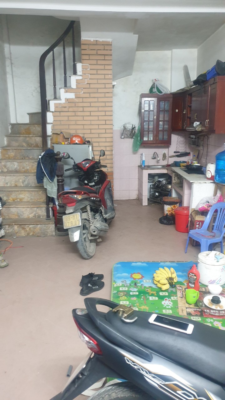 Bán nhà ngõ 459 Bạch Mai, Hai Bà Trưng 26m x 4 Tầng, giá 3.2 tỷ,Khu Hiếm nhà bán,ngõ thông, gần ô tô.