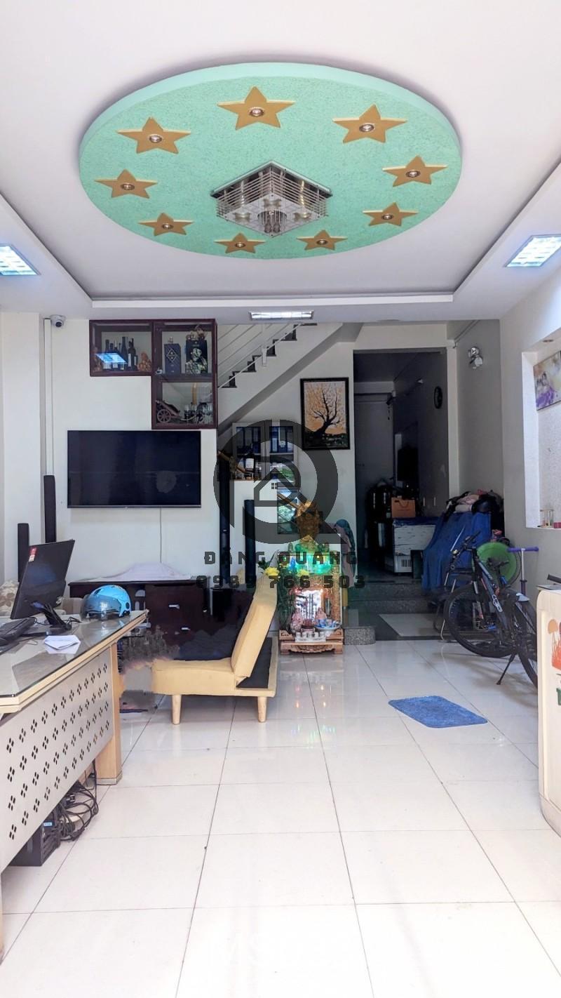 +1 Sau Đường Lê Thị Hoa, Thủ Đức, 6Ty8, nhà BTKC 3 tầng, HC 153m2. Nở hậu 6m 0989766503