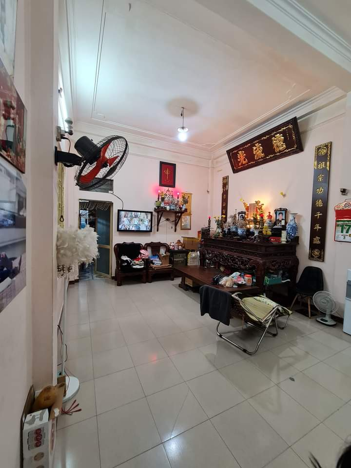 BÁN NHÀ 3 TẦNG PHỐ PHÁO ĐÀI LÁNG – 165M – MT 7M – 16.5 TỶ.