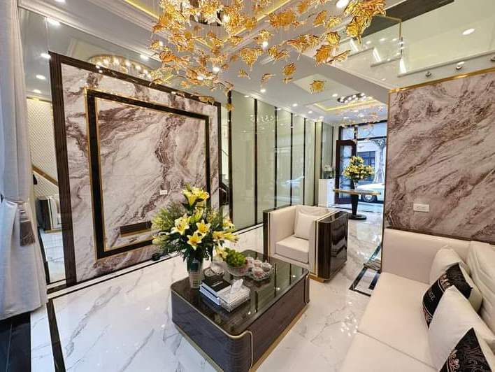 Tôi bán nhà Mặt phố Quang Trung sầm uất gần chợ Hà Đông 86m2 chỉ 16.1 tỷ. LH 0989.62.6116