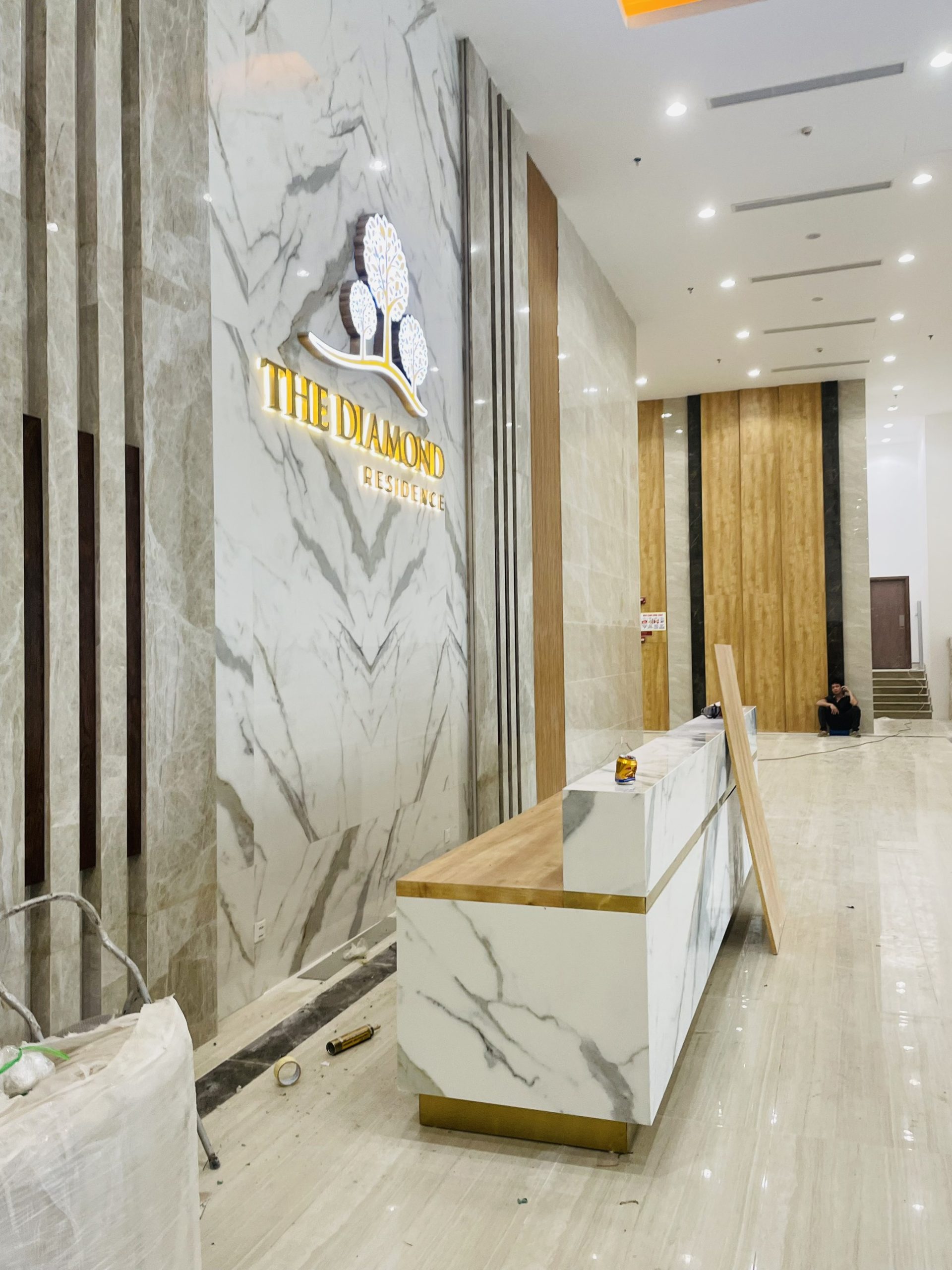 Bán căn góc VIP Đông Nam rộng nhất 201m2 chung cư cao cấp BRG Lê Văn Lương