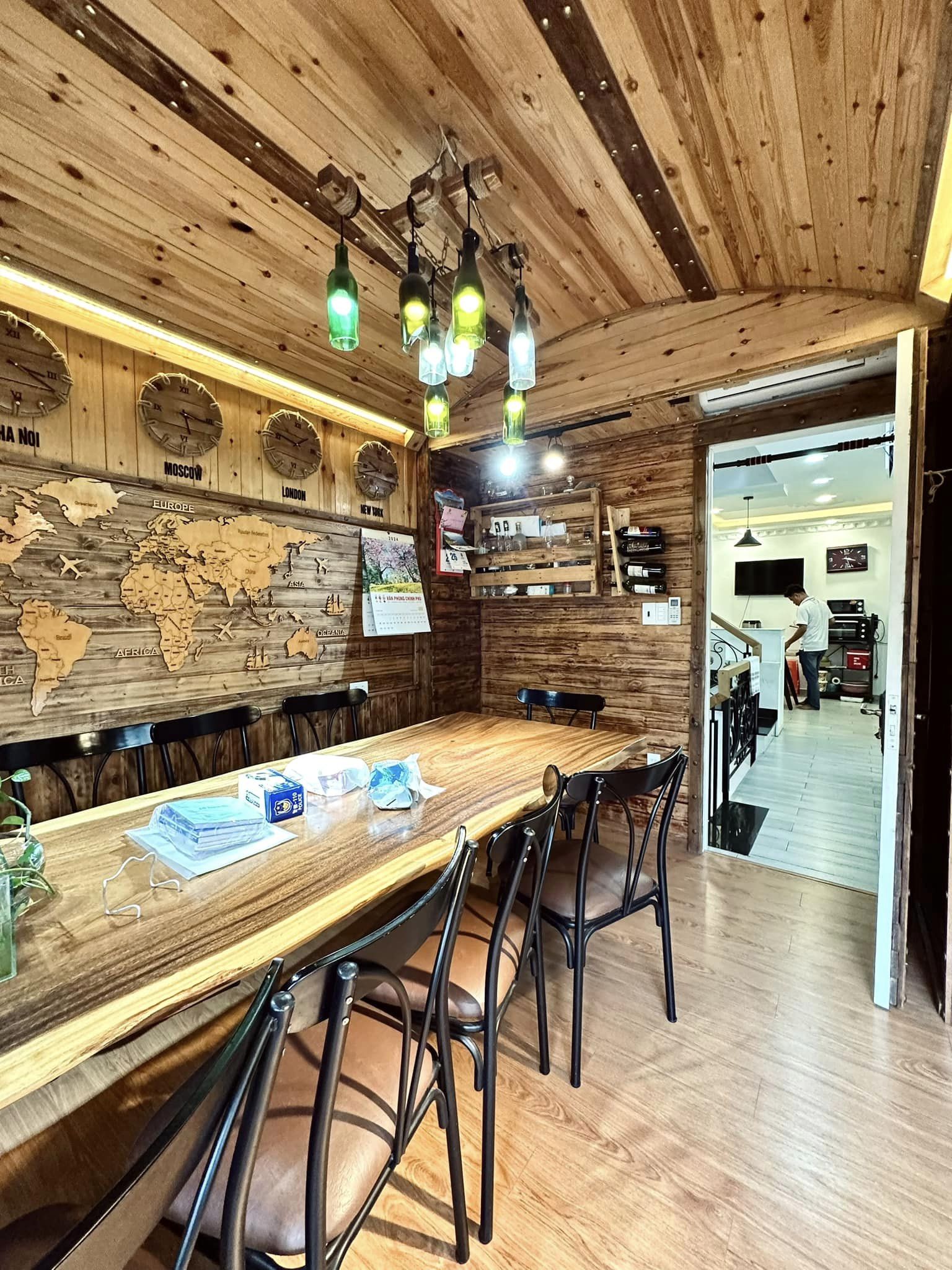 Bán nhà hẻm Cao Thắng Quận 3 HXH TRÁNH 6m chải nhựa sát MẶT TIỀN nhỉnh 5 tỷ.