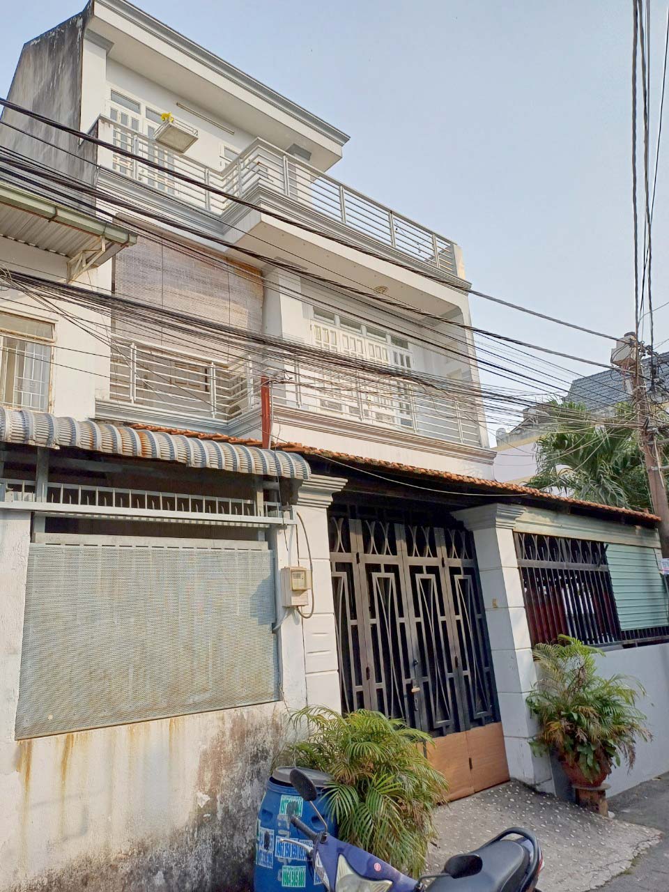 Bán nhà sổ hồng riêng 3 TẦNG HẺM XE HƠI_ Đường 160_Tăng Nhơn Phú A_105m2_Giá 5,5 tỷ