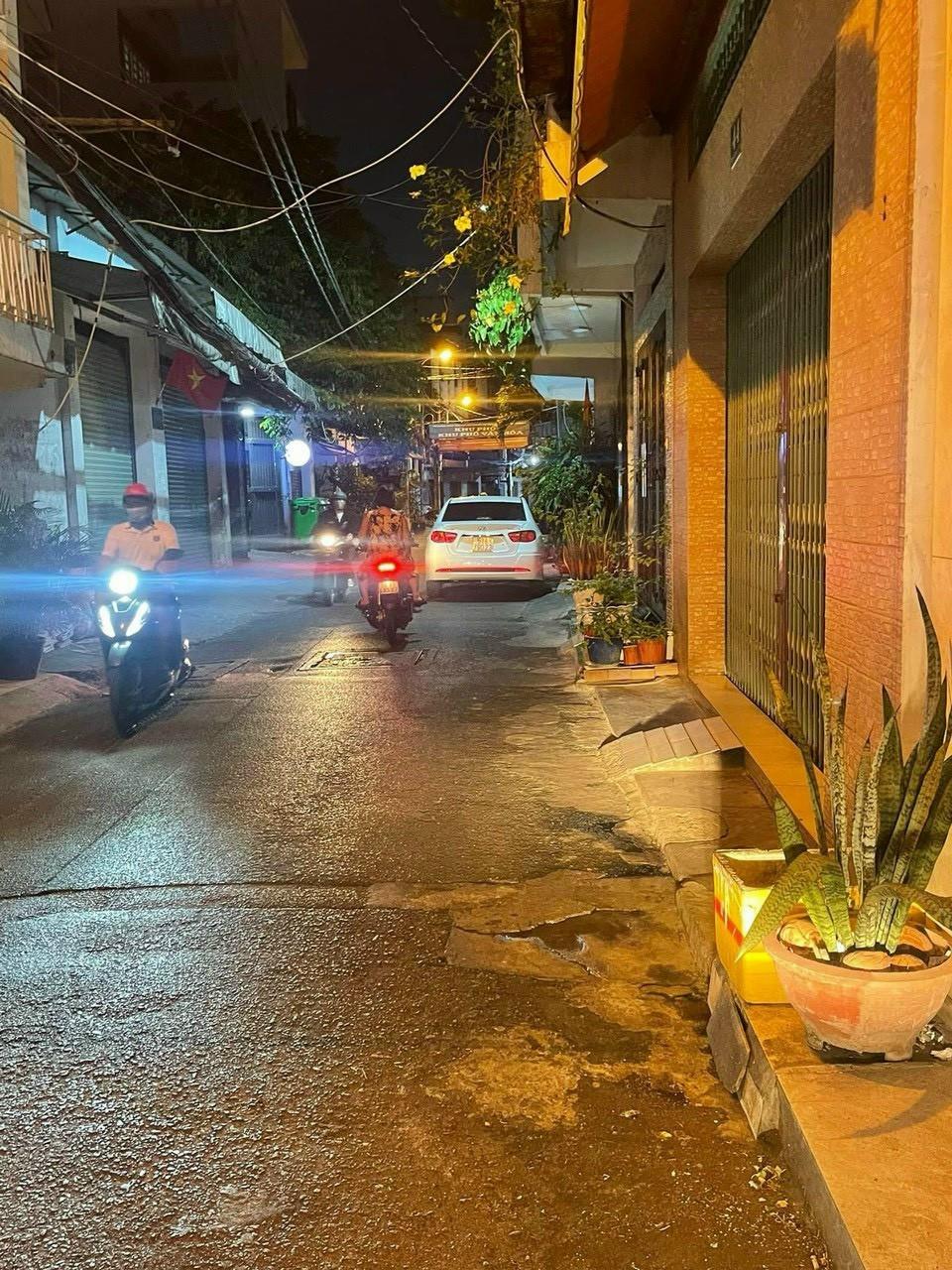 CHÍNH CHỦ Bán gấp nhà 76.02m2 hẻm ôtô, Nguyễn Văn Quá, quận 12 chỉ 3.93tỷ