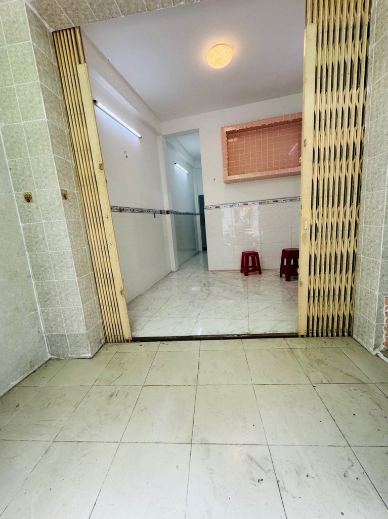 Bán nhà quận 11, đường Tuệ Tĩnh, 36m2, 2 tầng, 5.5 tỷ