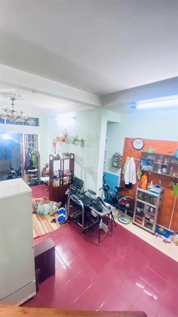 BÁN NHÀ HẺM XE HƠI PHÙNG VĂN CUNG-44M2-CHỈ NHỈNH 5 TỶ.