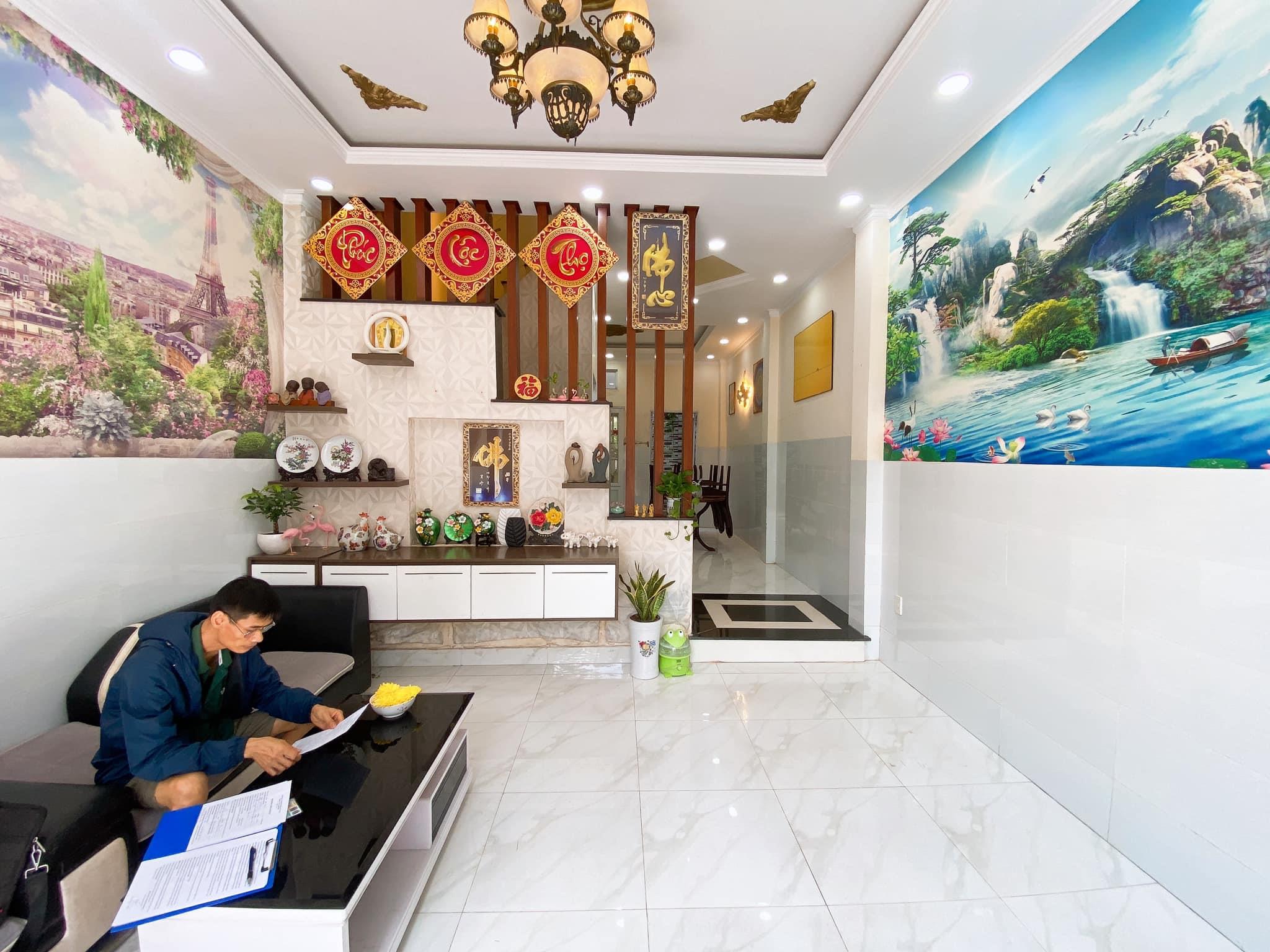 Bán Nhà Riêng, Ở Ngay, Tô Vĩnh Diện, Thủ Đức, HXH, Ngang 4,5M, Gía Rẻ Như Cho Hơn 3 Tỷ