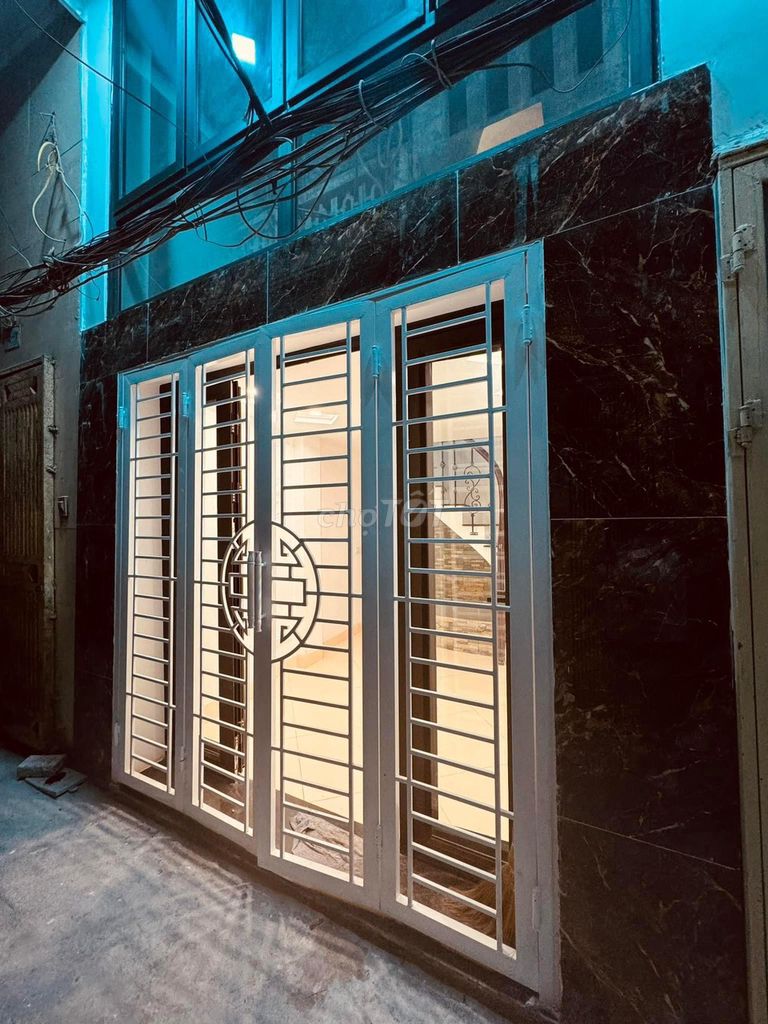 Cần bán nhà 5 Tầng - Địa chỉ: Ngõ 190 Lò Đúc, Quận Hai Bà Trưng