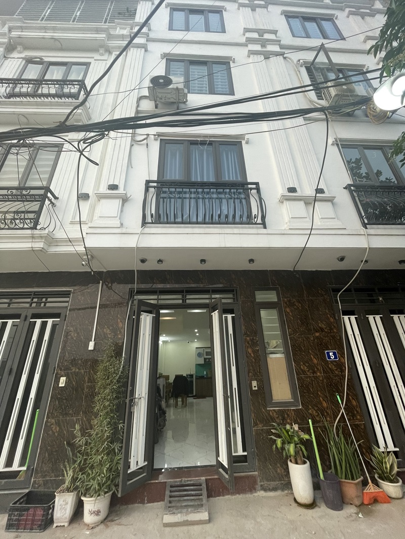 Chính chủ cần bán nhà tại đường Tràng An, Thị trấn Chúc Sơn, Chương Mỹ, Hà Nội.