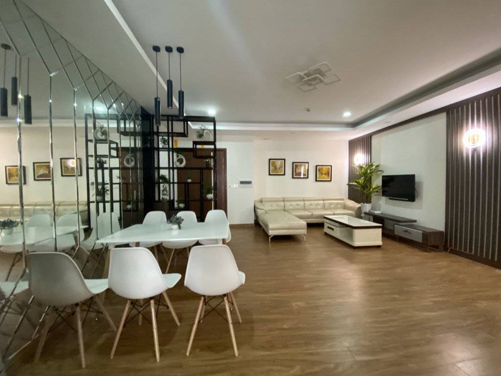 CHO THUÊ CHUNG CƯ CAO CẤP NGOẠI GIAO ĐOÀN, BẮC TỪ LIÊM, 107M2, 3 NGỦ, 2WC, 2 BC, GIÁ 17.5 TRIỆU/THÁNG - Ở SƯỚNG.
