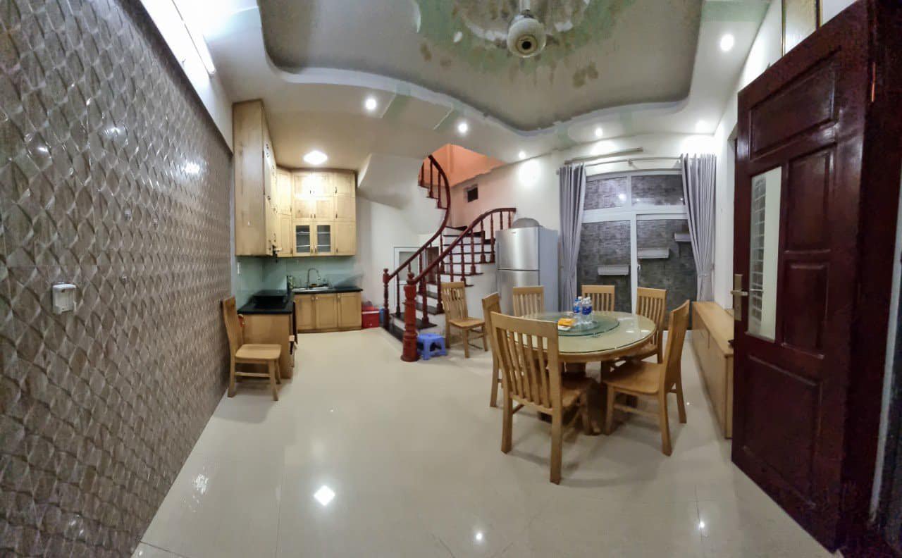 Cho thuê nhà mặt ngõ Hoàng Mai.HM. DT32m² x 5 tầng, 3 ngủ, giá 13 triệu 0375005838