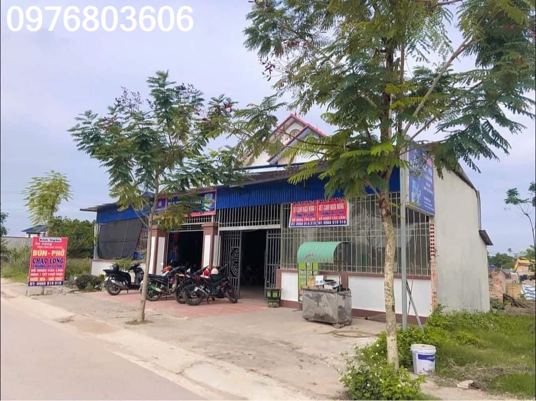 CỰC HIẾM : cần bán lô đất trên mặt đường vành đai V ngay gần ngã tư đường 47 đi vào khu cn sam sung ngay gần trung tâm