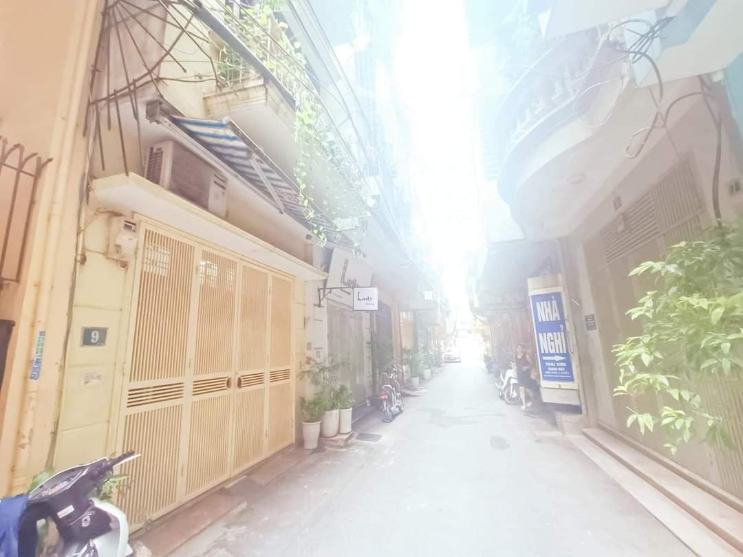 Bán Nhà Phố Nguyễn Phúc Lai Quận Đống Đa. 45m Mặt Tiền 4m Nhỉnh 14 Tỷ. Cam Kết Ảnh Thật Mô Tả Chính Xác. Chủ Cần Bán