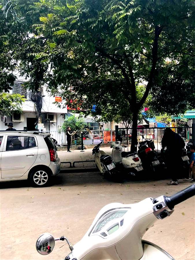 Bán Nhà Phố Duy Tân Quận Cầu Giấy. 80m Mặt Tiền 12m Nhỉnh 22 Tỷ. Cam Kết Ảnh Thật Mô Tả Chính Xác. Chủ Cần Thanh Khoản