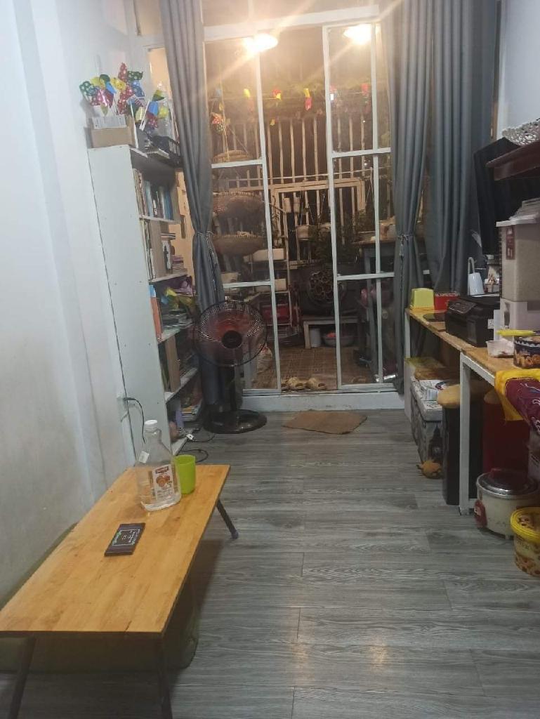 Hẻm nhựa Huỳnh Văn Chính, Phường Phú Trung, Quận Tân Phú, 23m2, 3 tầng, 9 x 3, 3 tỷ