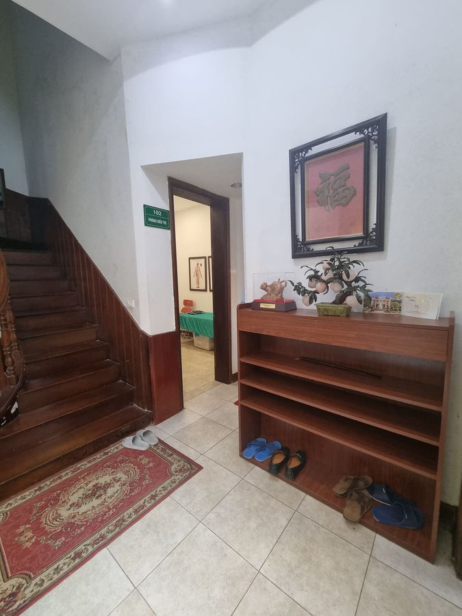 Bán Nhà Xuân Thủy. Cầu Giấy. DT 117m2. MT 4m. 3 Tầng. Giá 16,95 Tỷ.